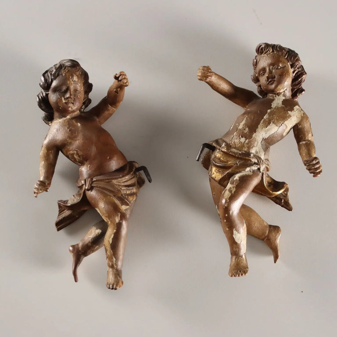 Antique Cherubs Lacquered Gilded Carved Wood Italy XVIII Century - Central Italy, XVIII Century | Antiques | Fancy Goods