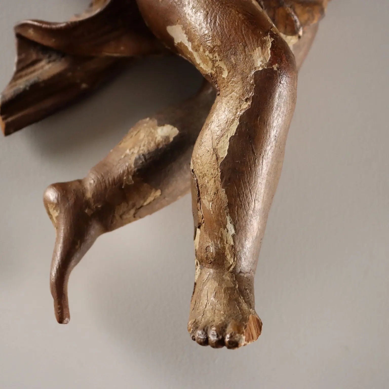 Antique Cherubs Lacquered Gilded Carved Wood Italy XVIII Century - Central Italy, XVIII Century | Antiques | Fancy Goods