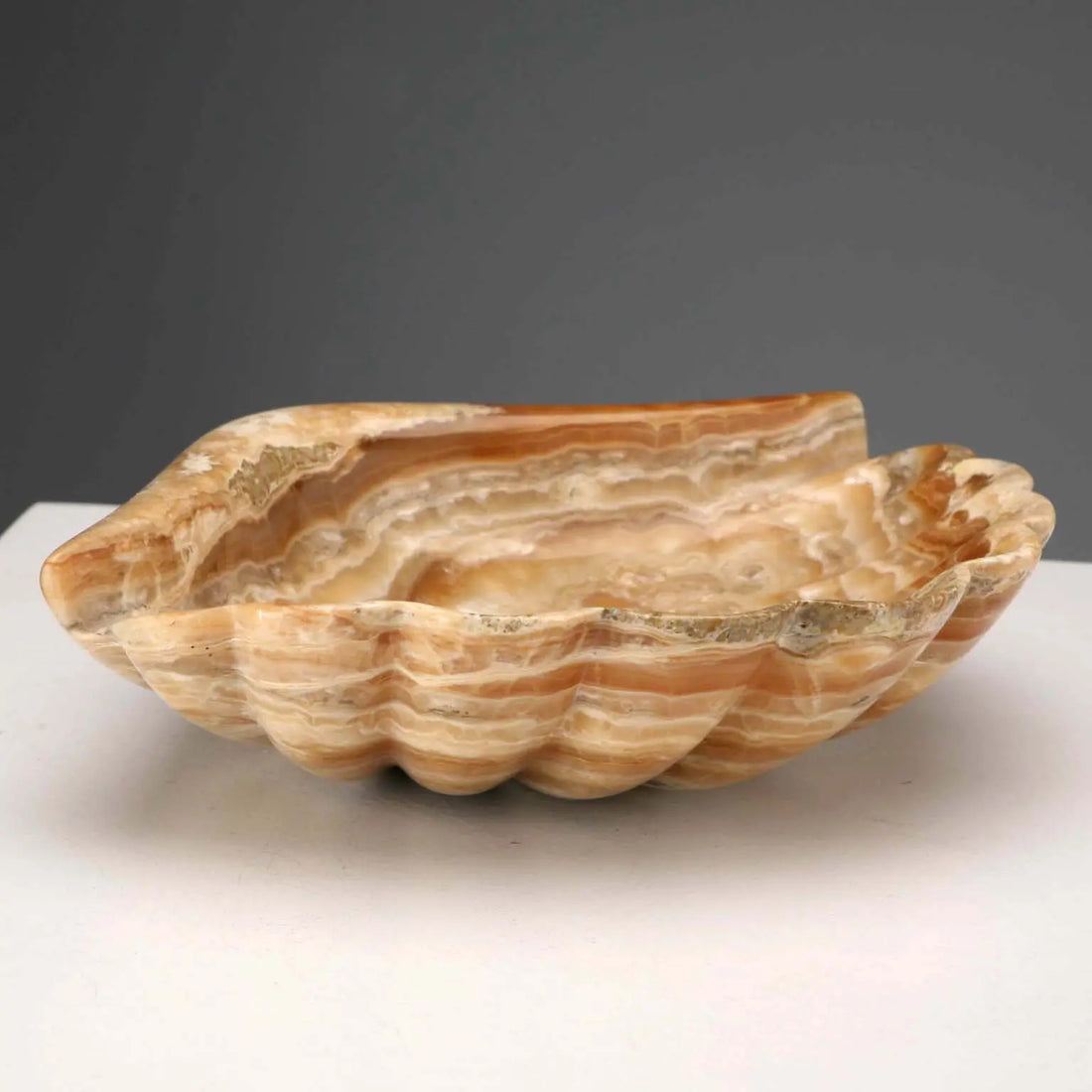 Vintage Pocket Emptier Onyx Shell-Shaped Italy XX Century - Italy, Mid XX Century | Antiques | Fancy Goods