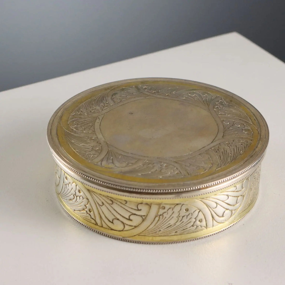 Morini Manufacture's Silver Snuff Box Italy XX Century