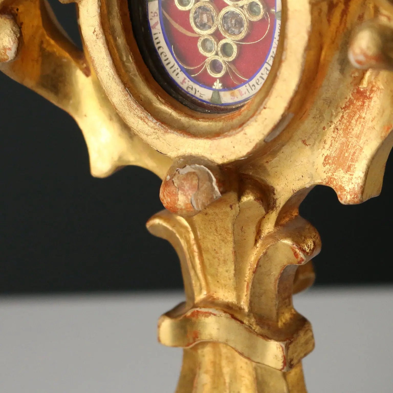 Antique Reliquary Gilded Carved Wood Italy XVIII Century