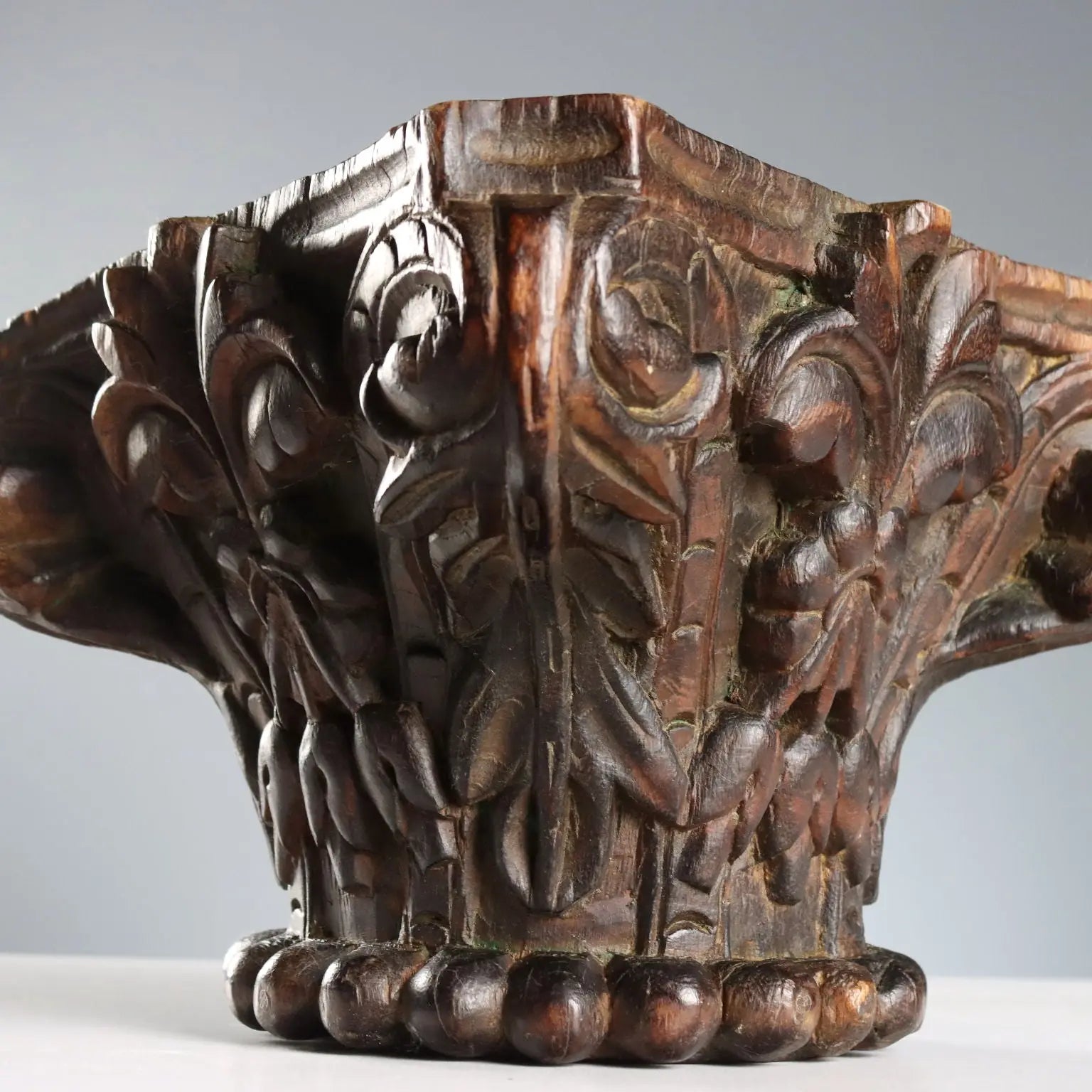 Antique Capitals Carved Chestnut Elm Italy XIX-XX Century