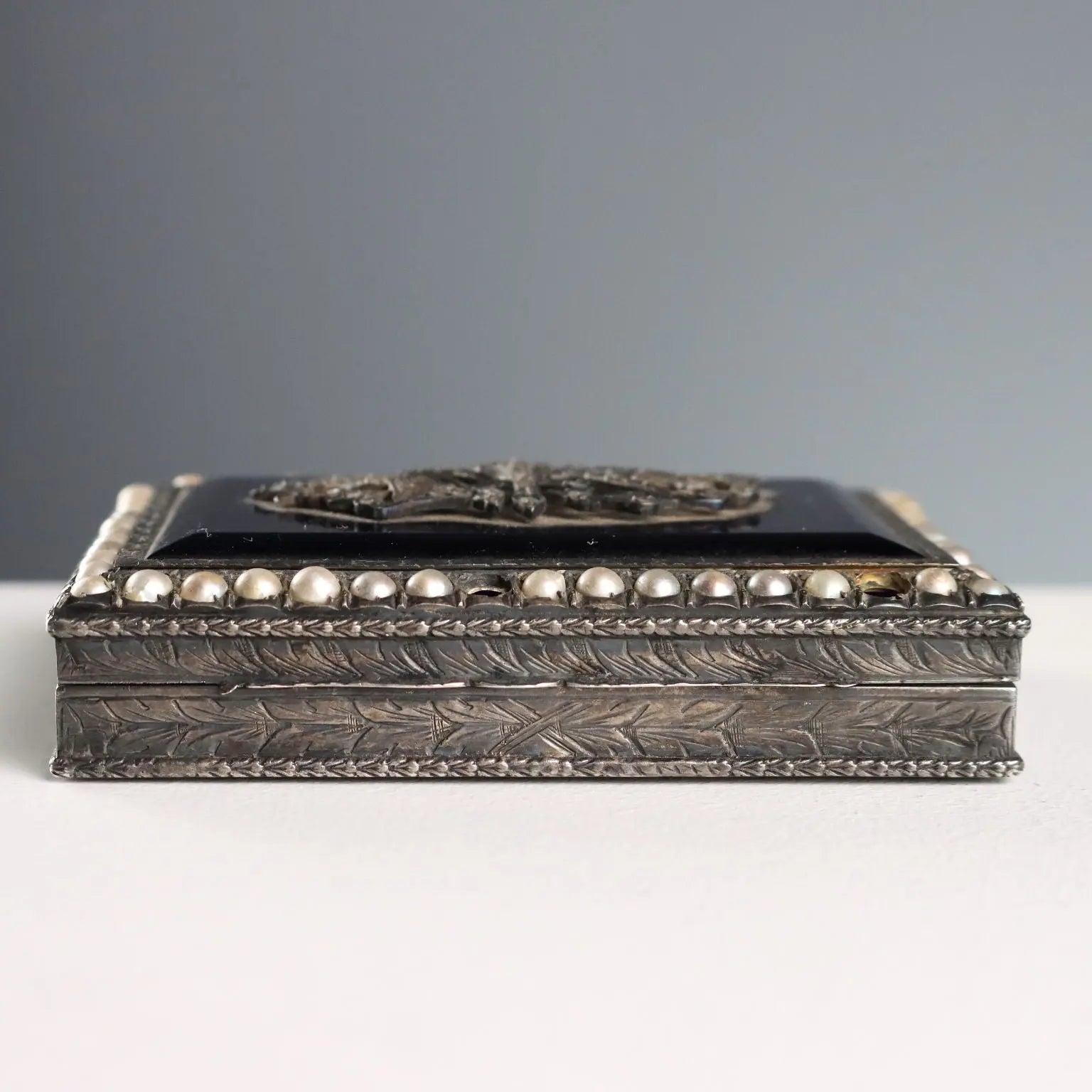 Antique Snuffbox Silver Glass Beads Italy Early XX Century