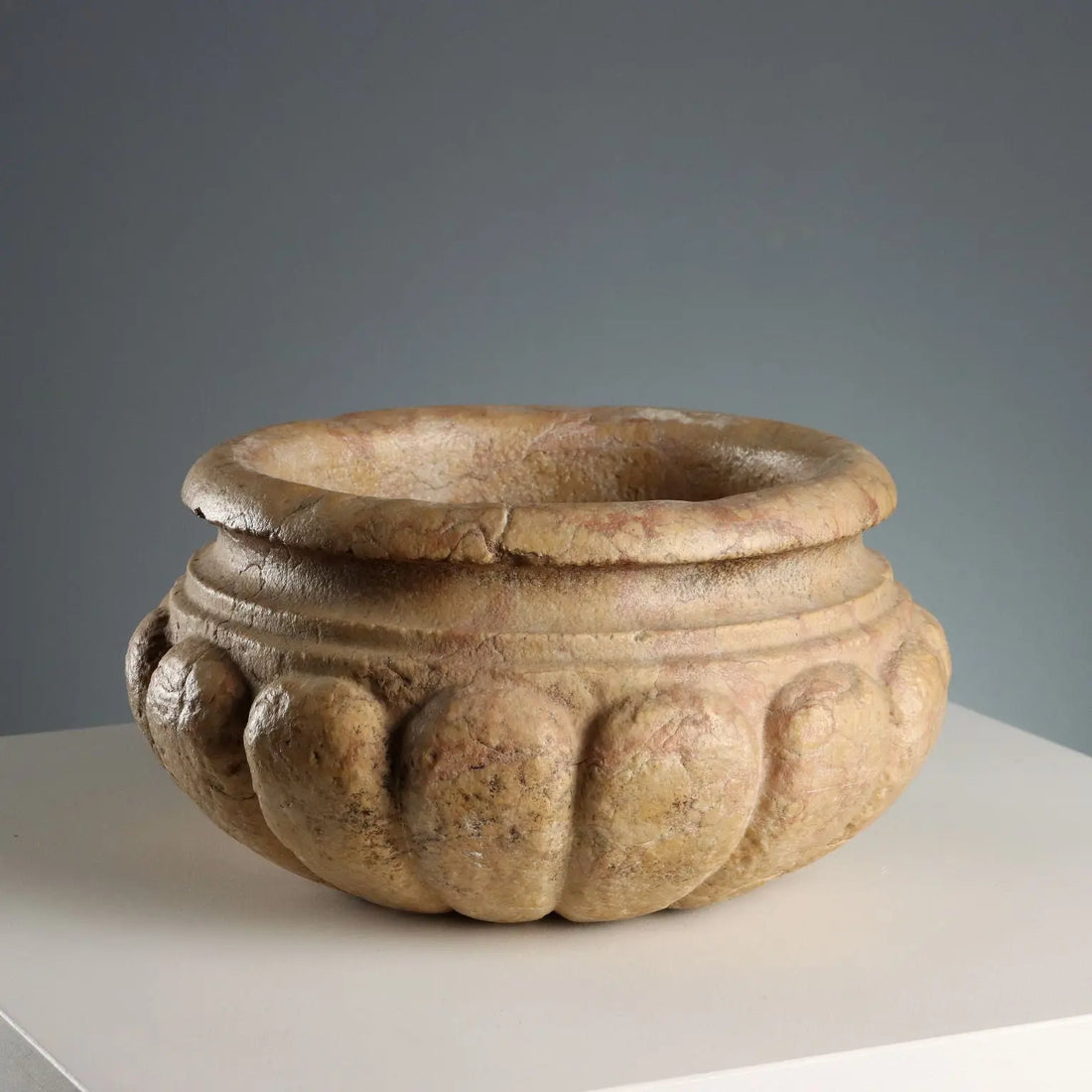 Antique Basin Stone with Rosette Circular Italy XX Century - Italy, Early XX Century | Antiques | Fancy Goods