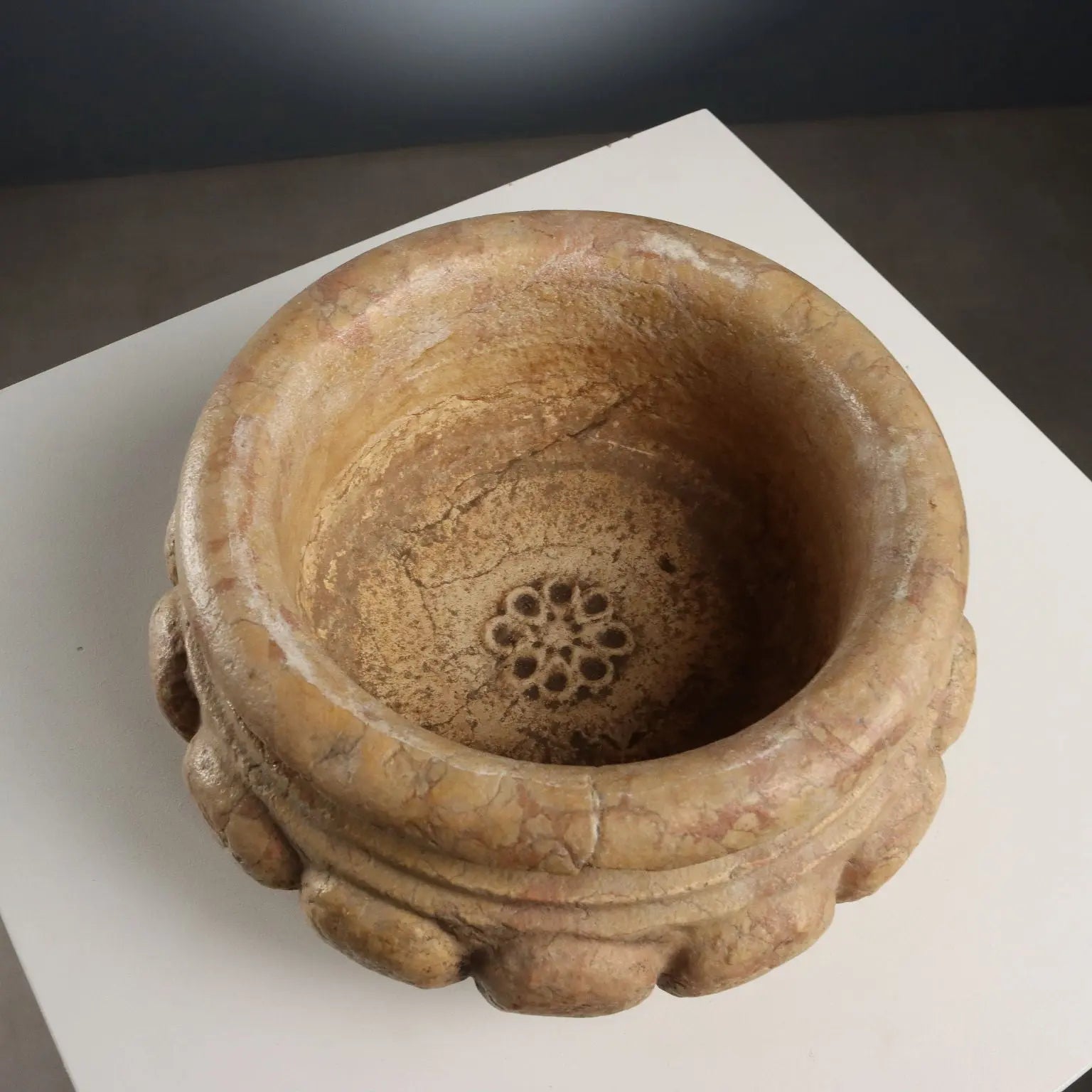 Antique Basin Stone with Rosette Circular Italy XX Century - Italy, Early XX Century | Antiques | Fancy Goods