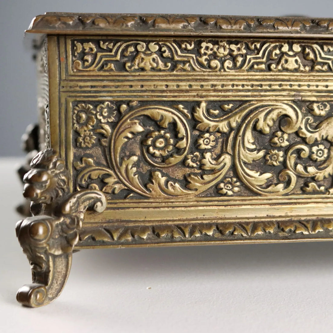 Antique Casket Chiseled Bronze Decorations Europe XX Century - Europe, Early XX Century | Antiques | Fancy Goods