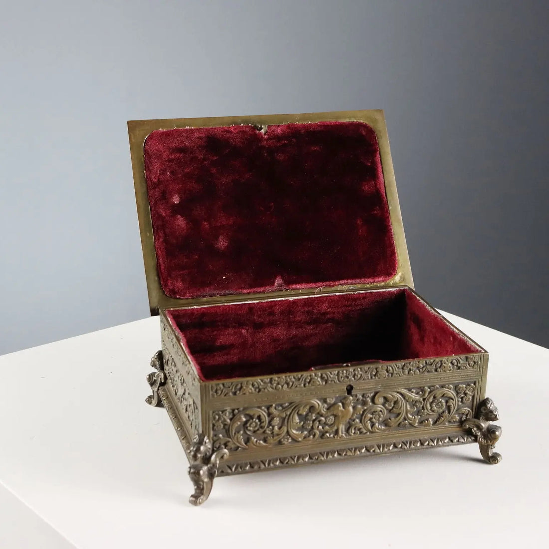 Antique Casket Chiseled Bronze Decorations Europe XX Century - Europe, Early XX Century | Antiques | Fancy Goods