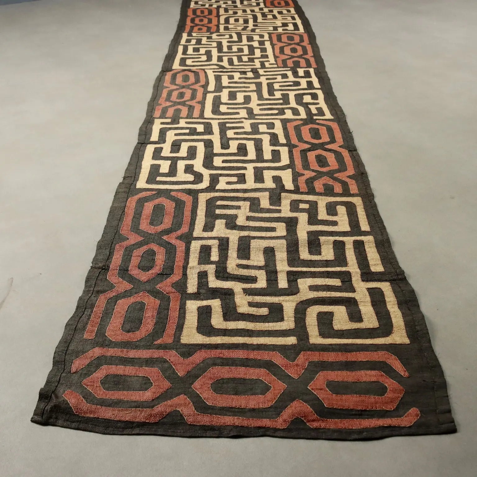 Royal Ntshak Raffia Fabric Labyrinth Design Kuba Art XX Century