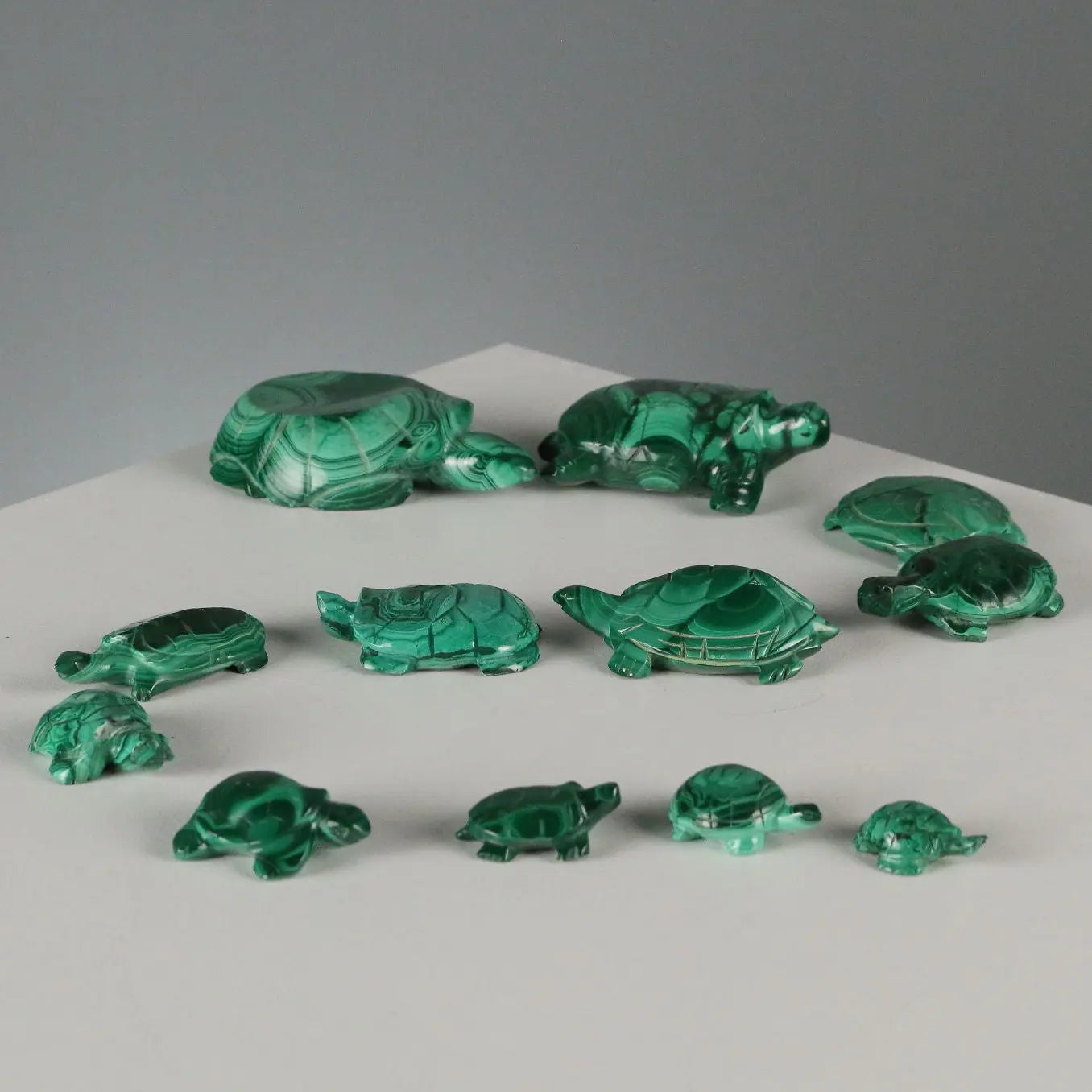 Modern Figurines Turtles Malachite Stone Africa XX Century