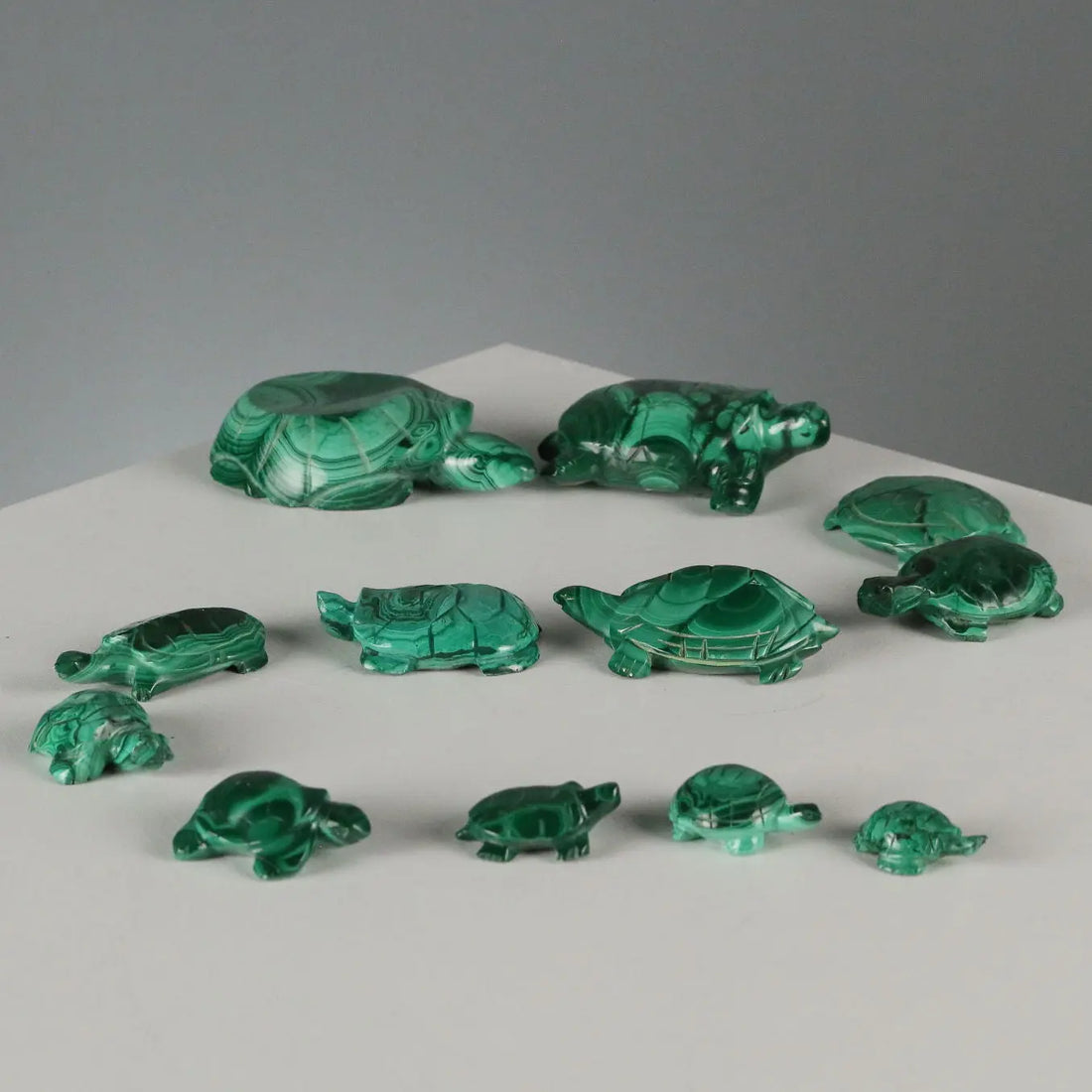 Modern Figurines Turtles Malachite Stone Africa XX Century