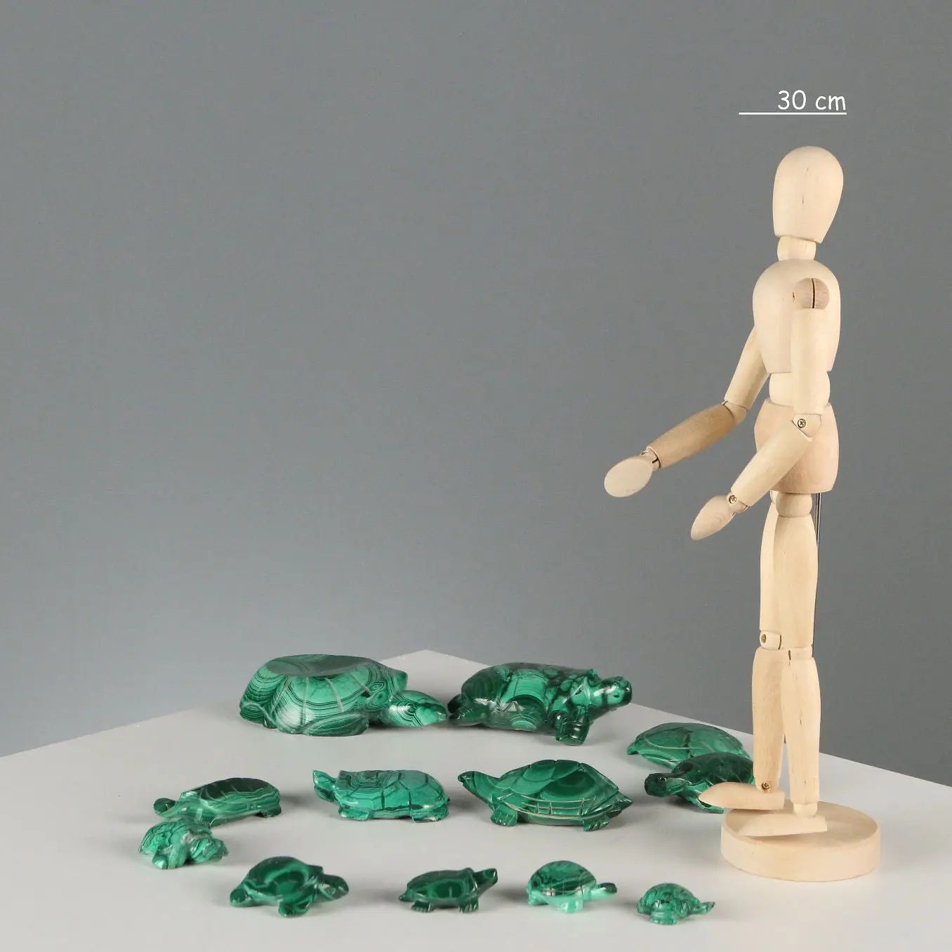 Modern Figurines Turtles Malachite Stone Africa XX Century