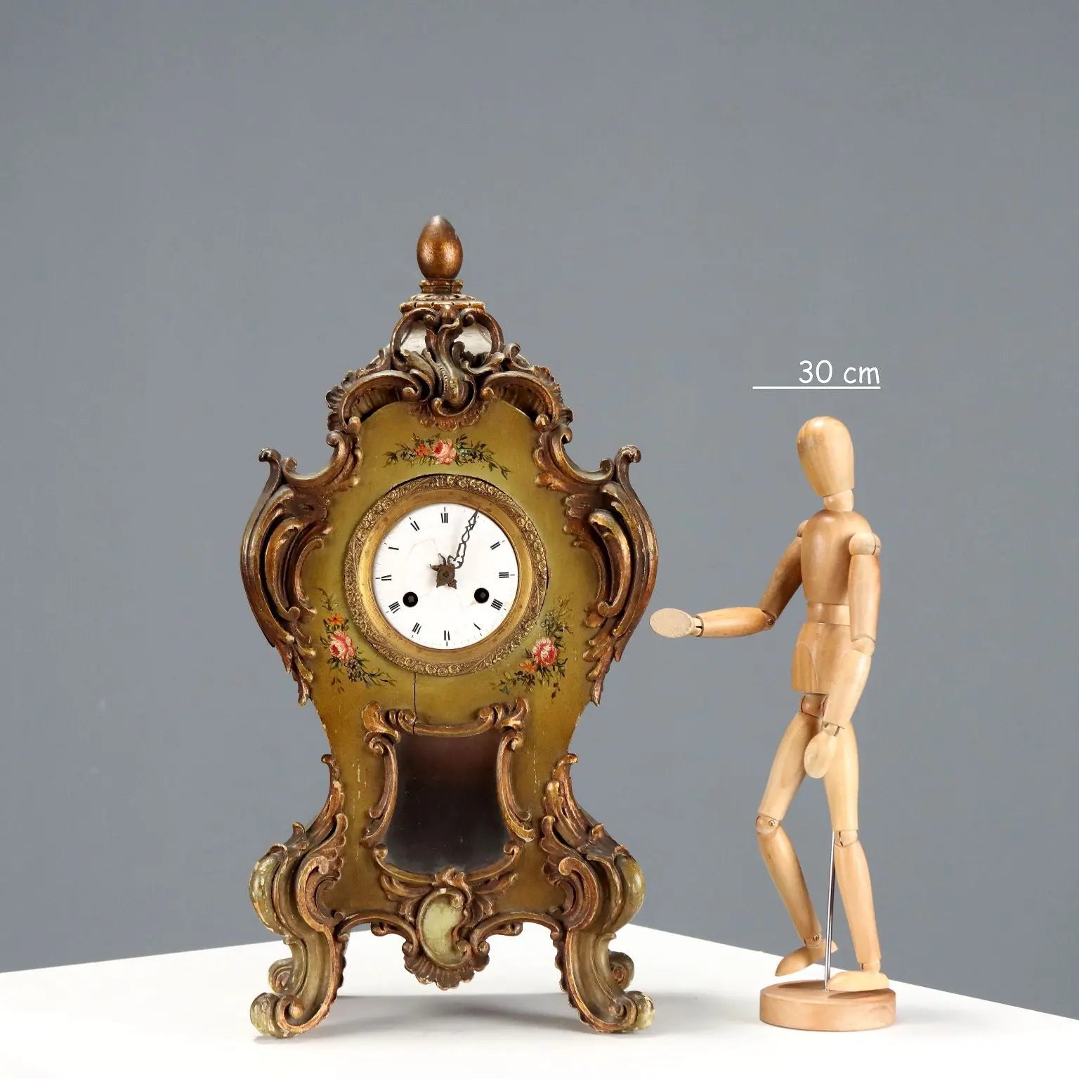 Antique Pendulum Clock Wood Hand-Sculpted France XIX-XX Century