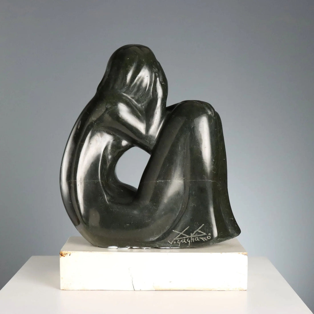 Modern Female Nude Marble Vittorio Gagliano Italy 1970s