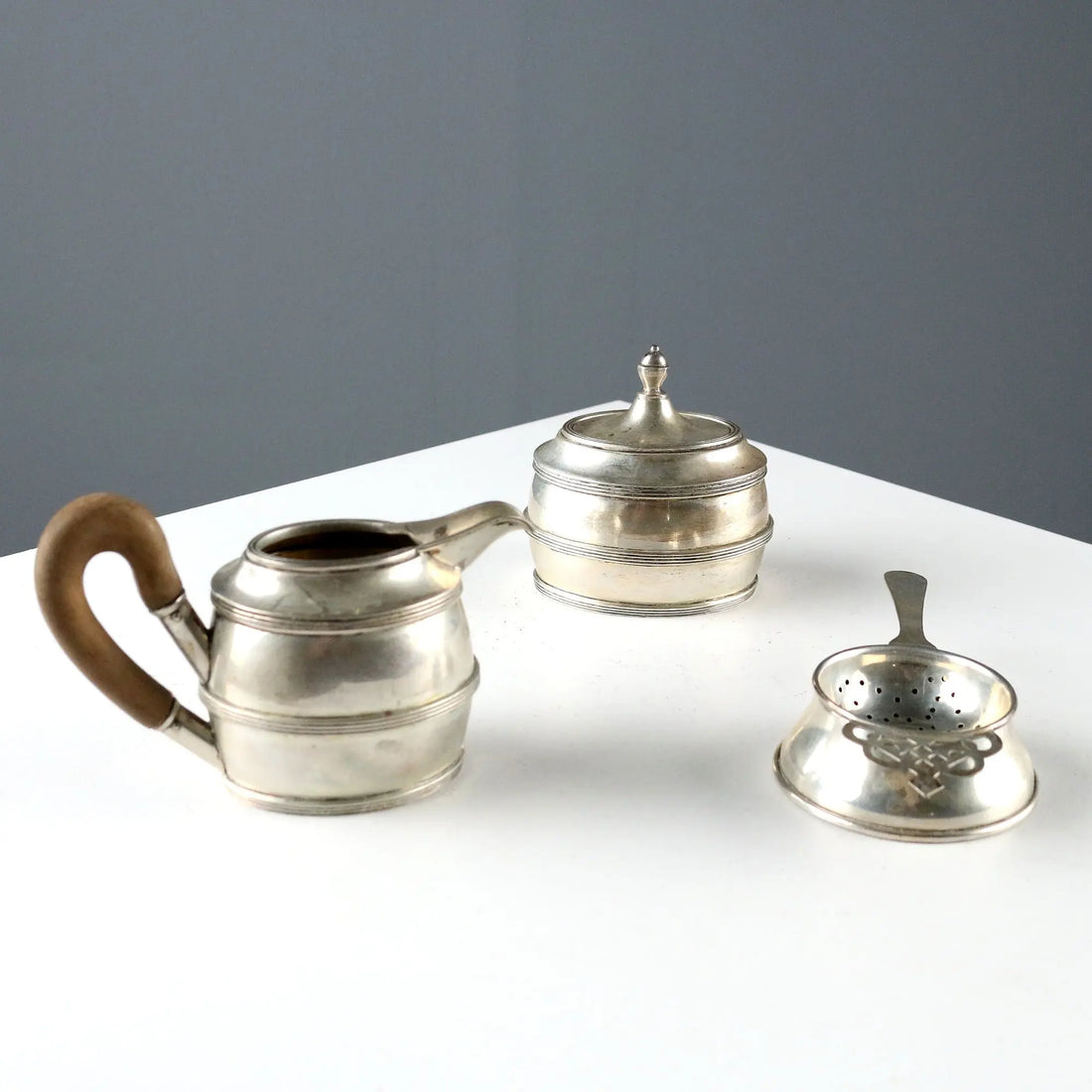 Antique Silver Plate Set Carlo Mozzoni Milan Italy XX Century