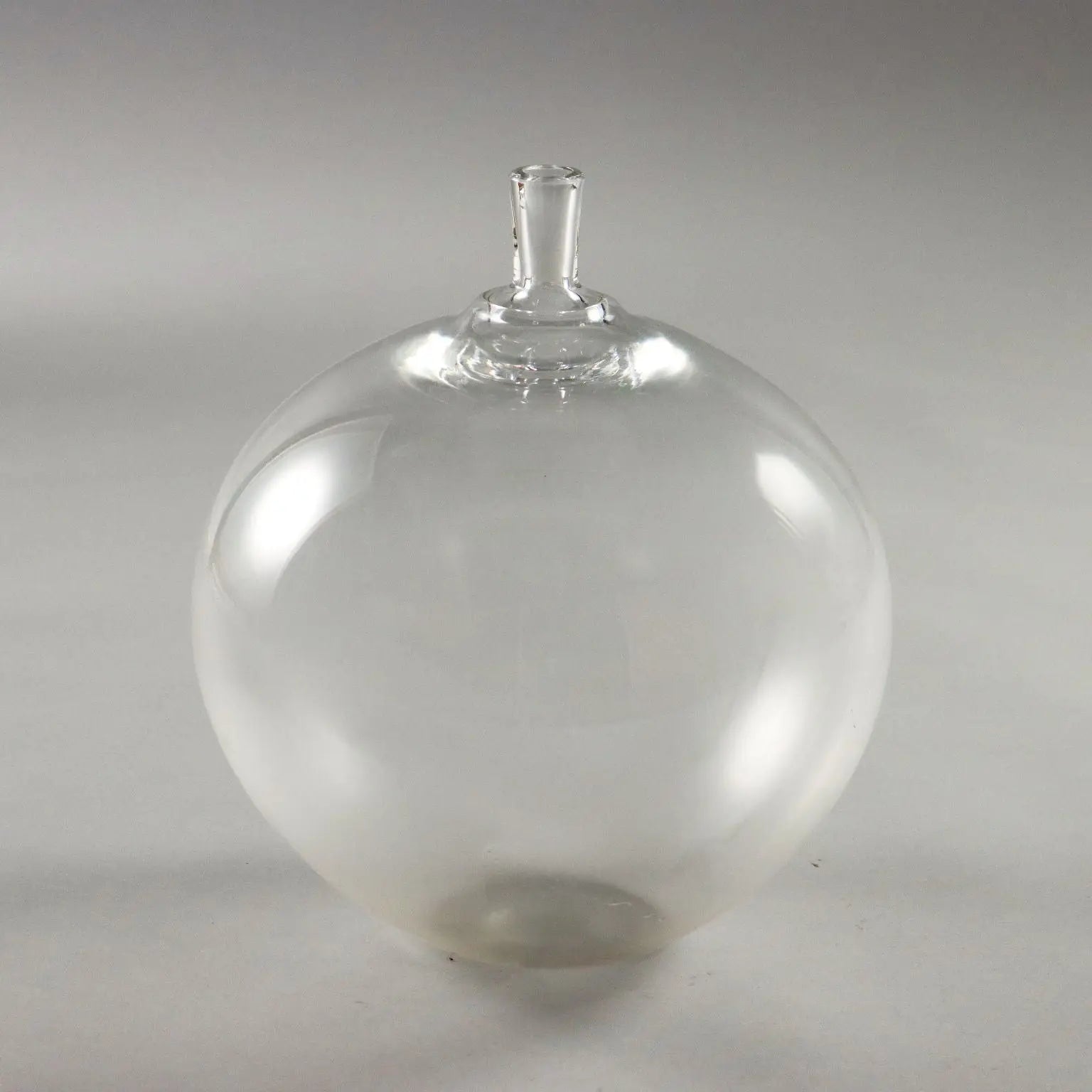 I. Lundin Apple Vase for Orrefors Glass Sweden 1957 - Sweden, 1957 | Modernism | 
