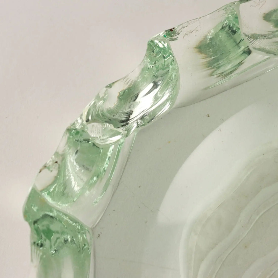 Centerpiece in Chiseled Glass Italy 1950s - Italy, 1950s | Modernism | 