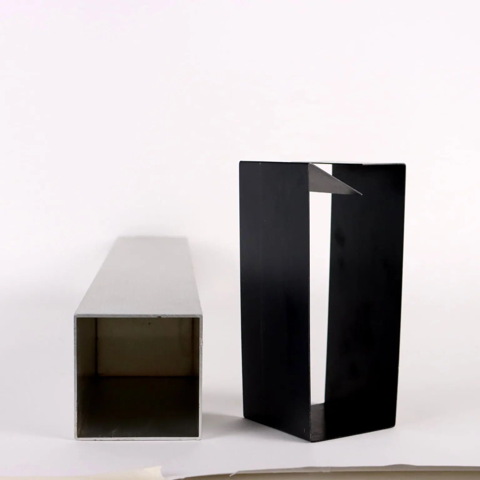Vintage Ashtray Ponza B. Munari for Danese 1958 Aluminium - Italy, 1958 | Modernism | 