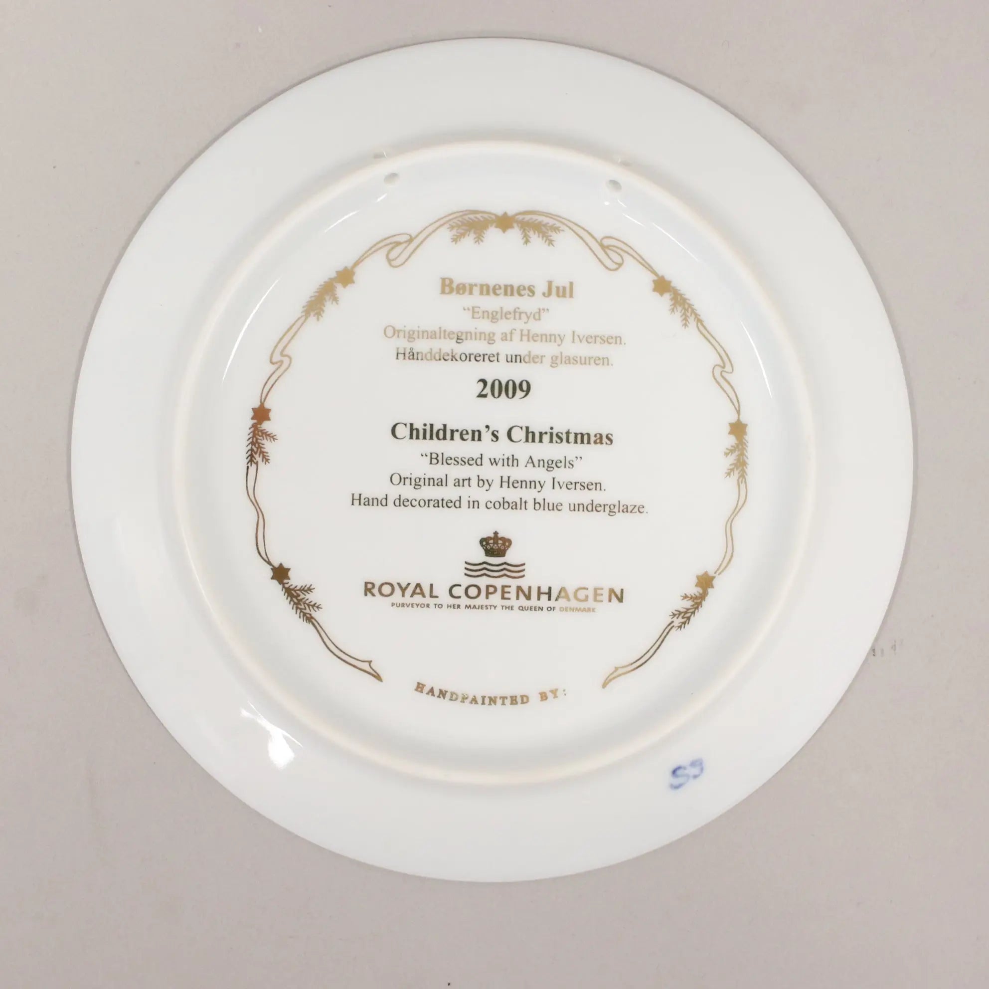 Royal Copenhagen Plate Christmas Kids Blue Porcelain 2009 - Angels in Paradise | Modernism | 