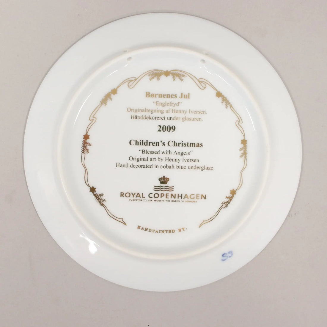 Royal Copenhagen Plate Christmas Kids Blue Porcelain 2009 - Angels in Paradise | Modernism | 