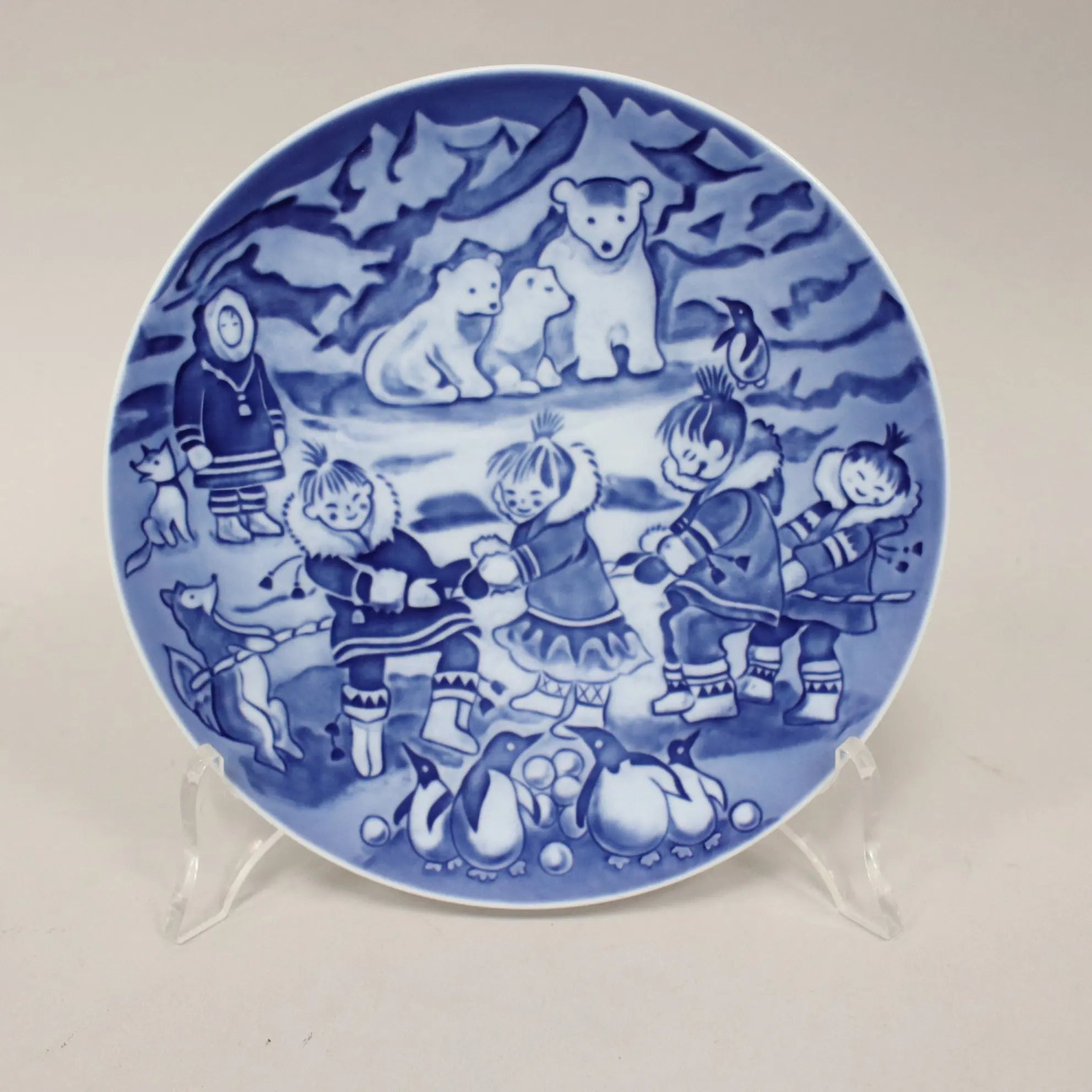 Royal Copenhaghen Plate Christmas Children Blue Porcelain 2005 - Winter Boys in Greenland | Modernism | 