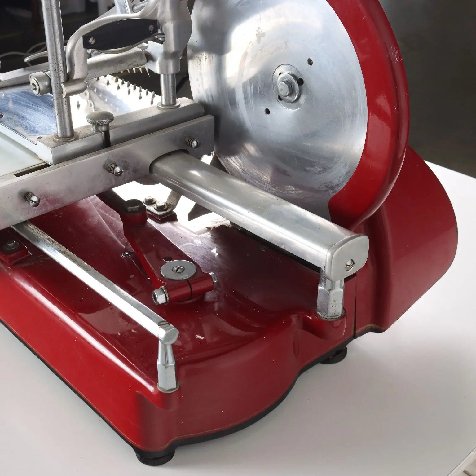 Vintage Slicer Berkel Style Metal Europe XX Century - Europa, XX Century | Modernism | 