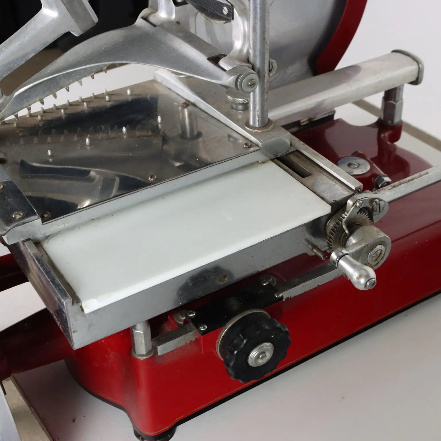 Vintage Slicer Berkel Style Metal Europe XX Century - Europa, XX Century | Modernism | 