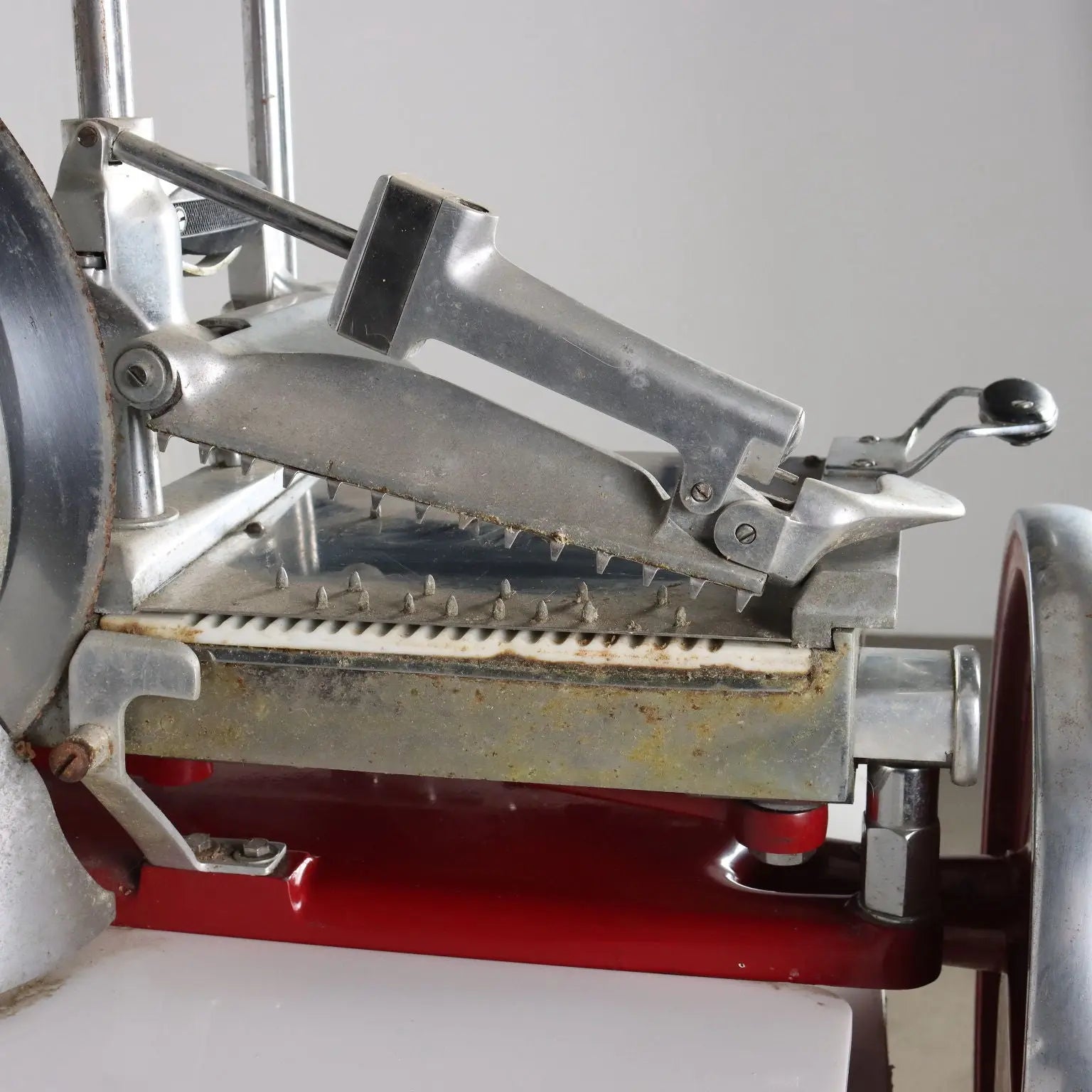 Vintage Slicer Berkel Style Metal Europe XX Century - Europa, XX Century | Modernism | 