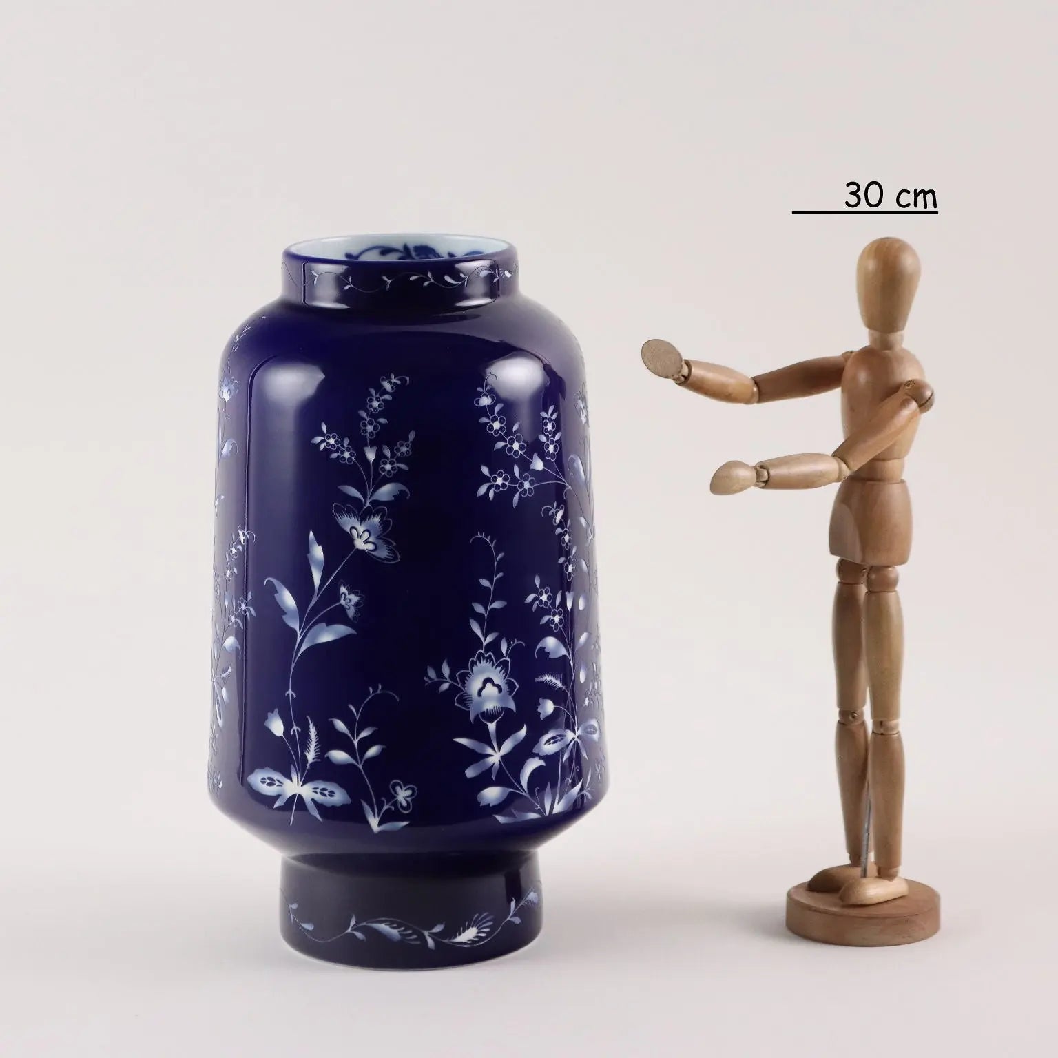 Vintage Vase Vista Alegre by Mendel Heit Porcelain XX Century - Portugal XX Century | Modernism | 