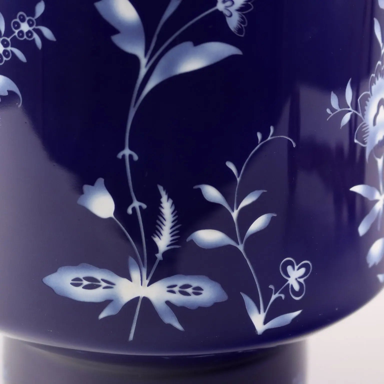 Vintage Vase Vista Alegre by Mendel Heit Porcelain XX Century - Portugal XX Century | Modernism | 