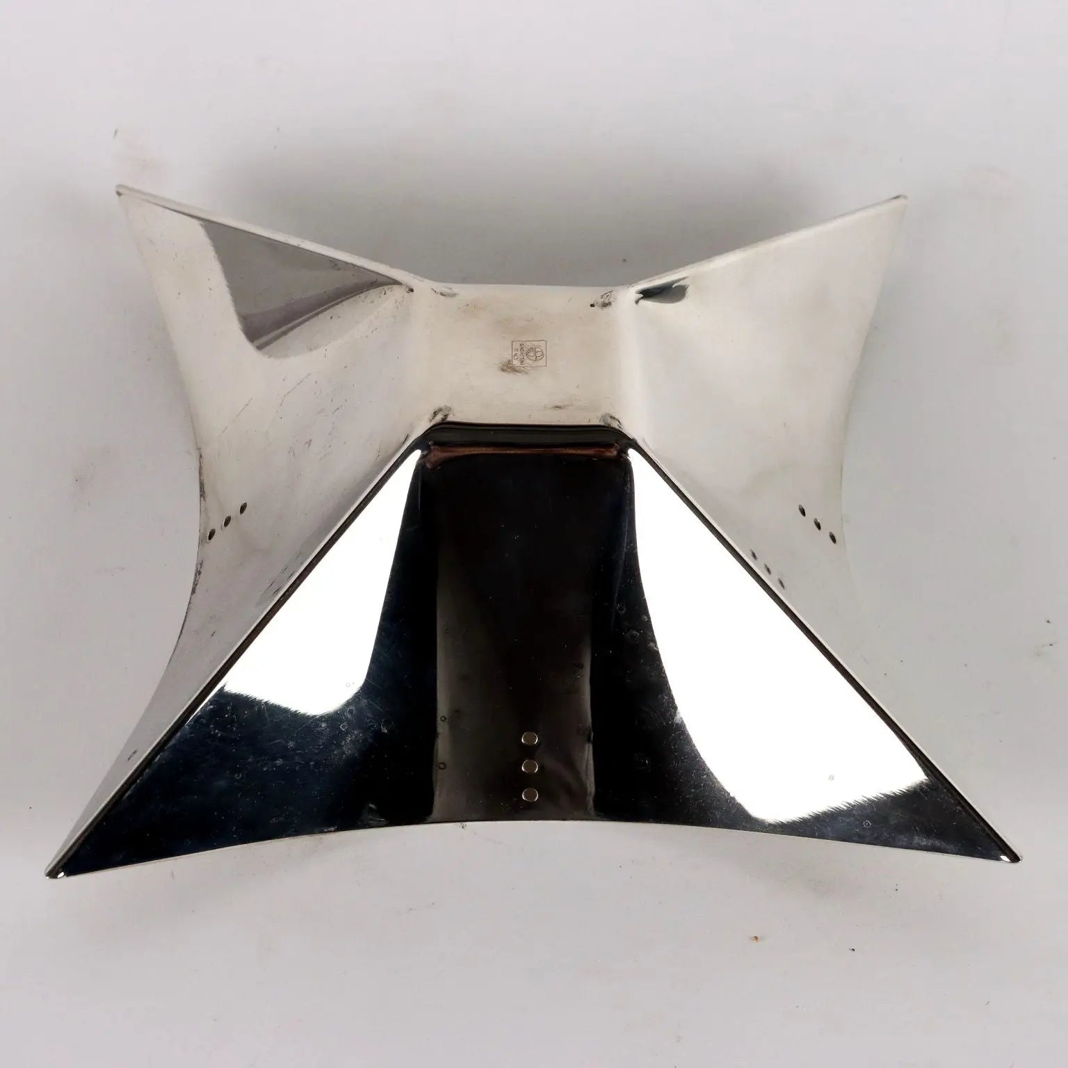 Vintage Centerpiece Lino Sabattini Stainless Steel Italy 1970s - Italy, 1970s | Modernism | 