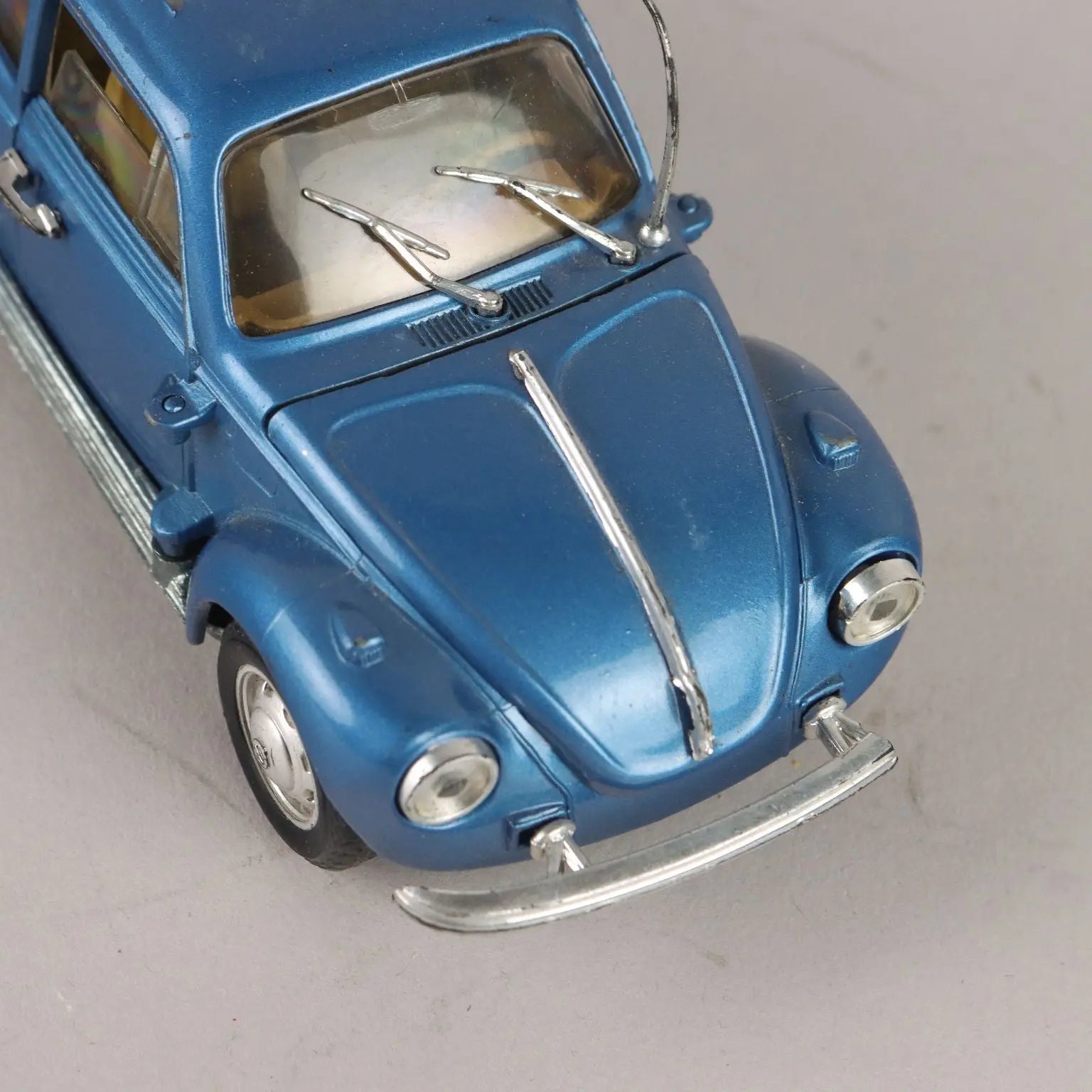 Volkswagen Beetle Polistil In Scale Model 1/25 Openable Parts 1970s - Italy, 1970s | Modernism | 