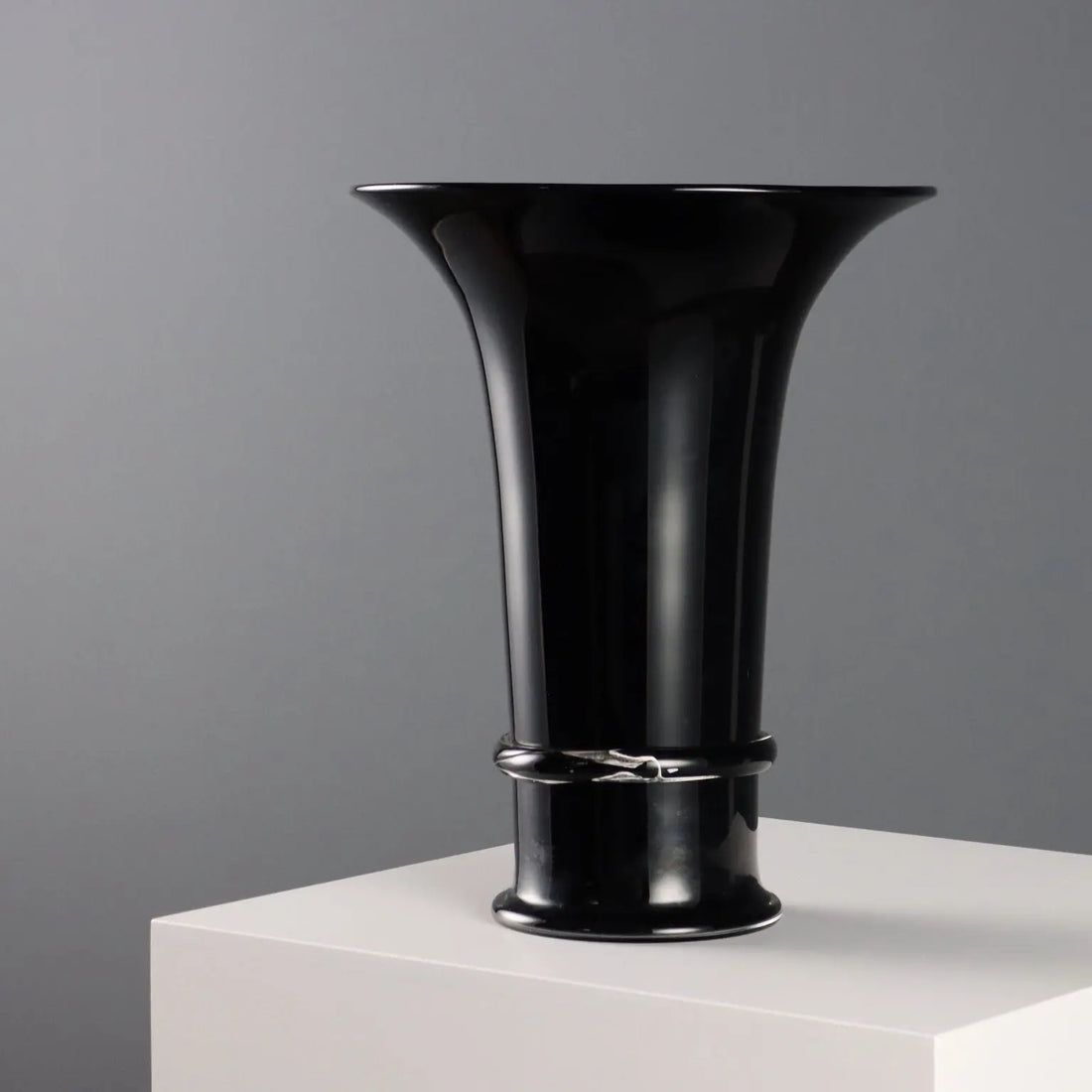 Vintage Vase Seguso Man. Vetri d'Arte Italy 1980s - Italy, 1980s | Modernism | 