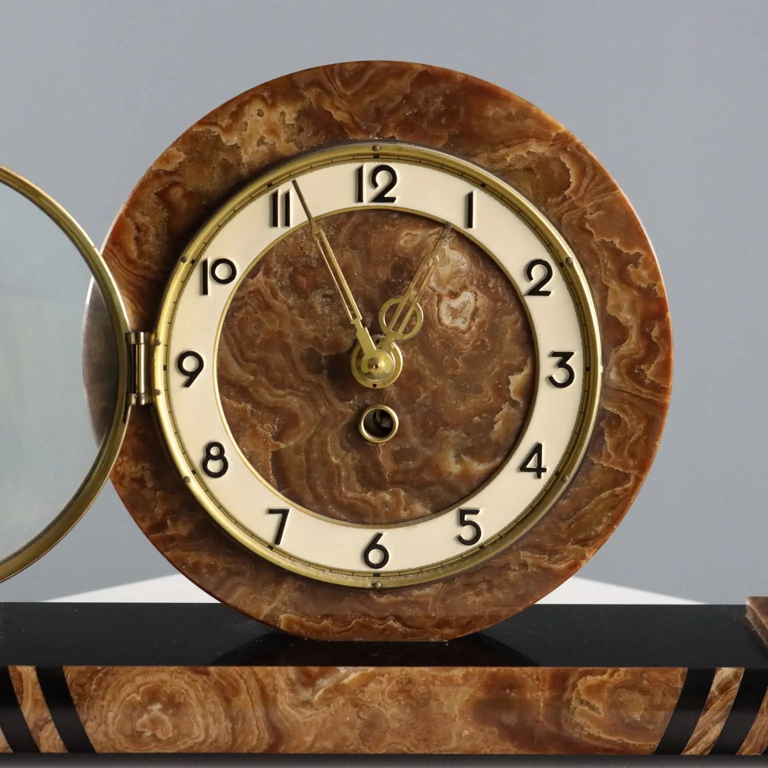 Antique Table Clock Art Deco Marble Onyx Italy 1930s-1940s - Italy, 1930s-1940s | Modernism | 