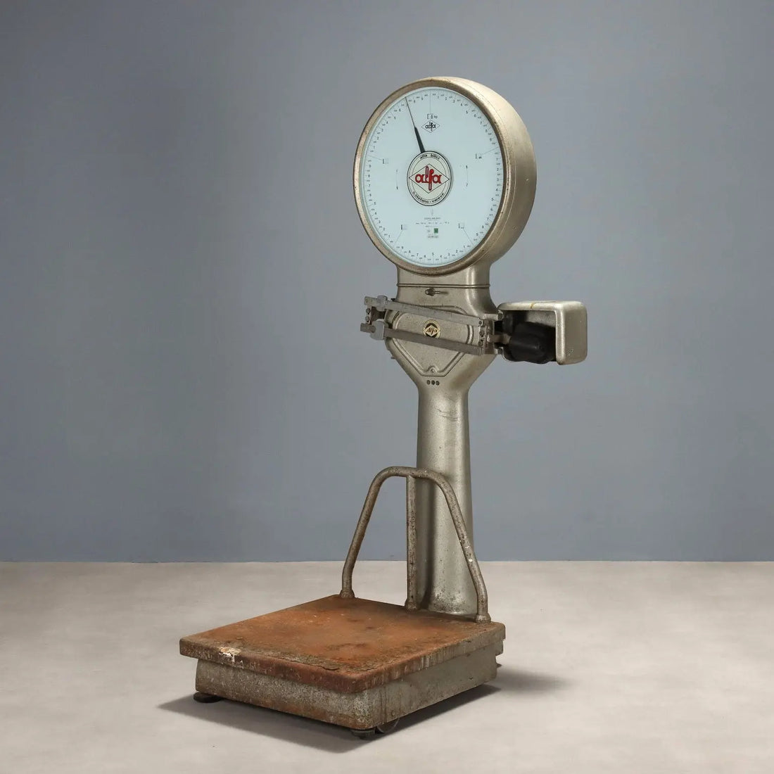 Alfa Bilici Varese Scales Iron Metal Brass Italy XX Century - Italy, XX Century | Modernism | 