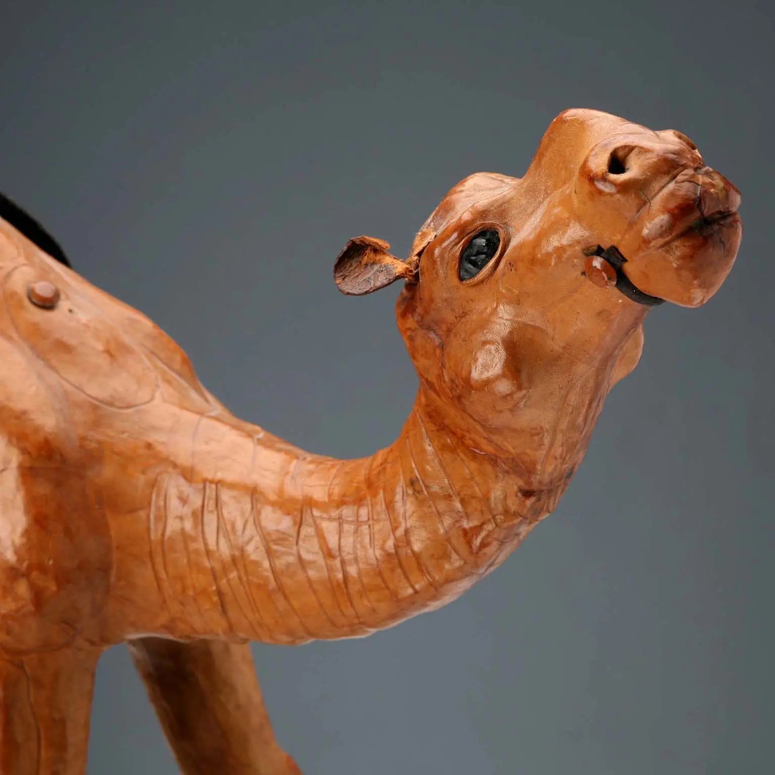 Vintage Leather Dromedary Figurine Italy 1970s - Italy, 1970s | Modernism | 