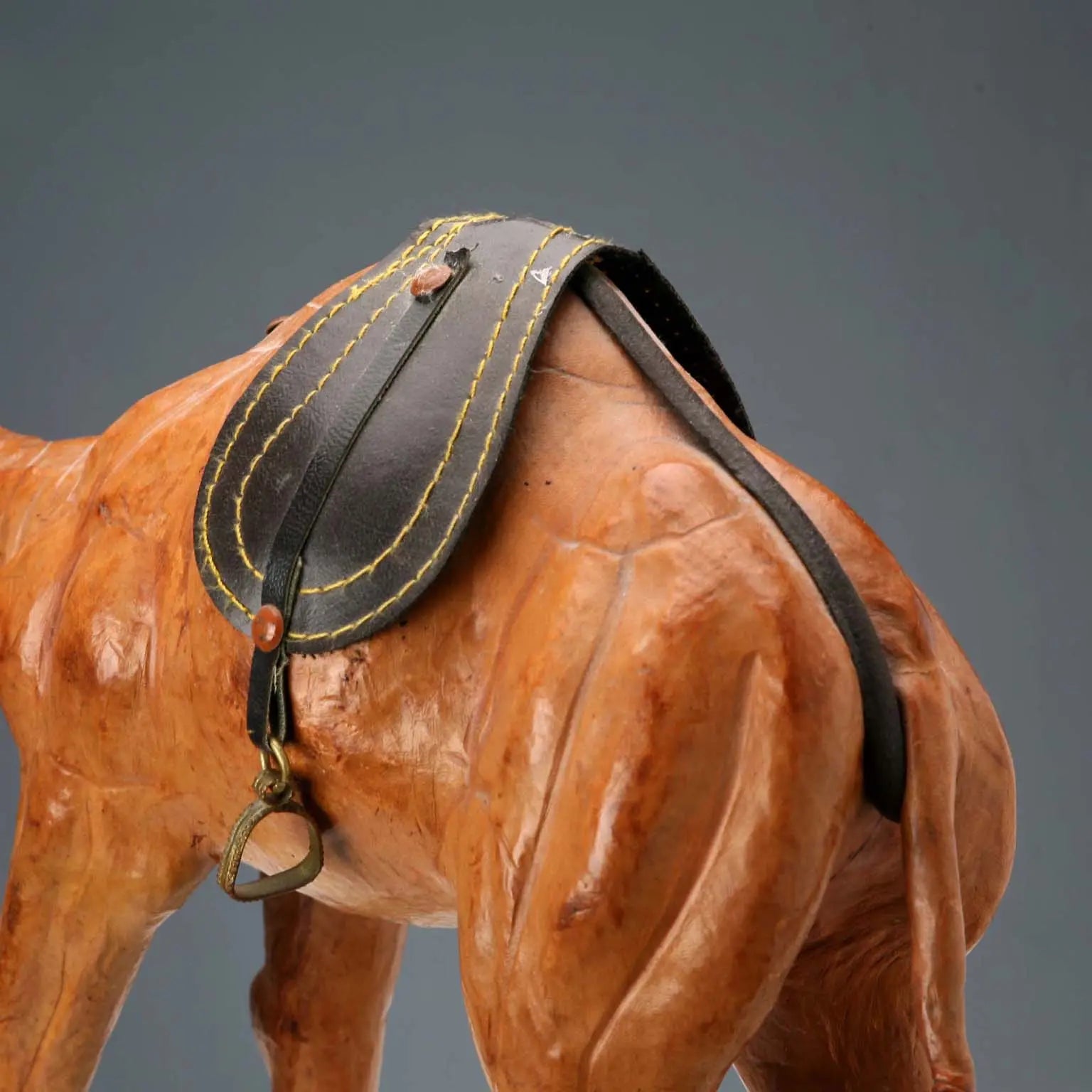 Vintage Leather Dromedary Figurine Italy 1970s - Italy, 1970s | Modernism | 