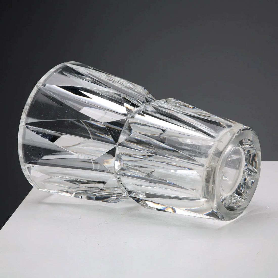 Vintage Crystal Vase Manufacture Saint Louis France XX Century - France, XX Century | Modernism | 