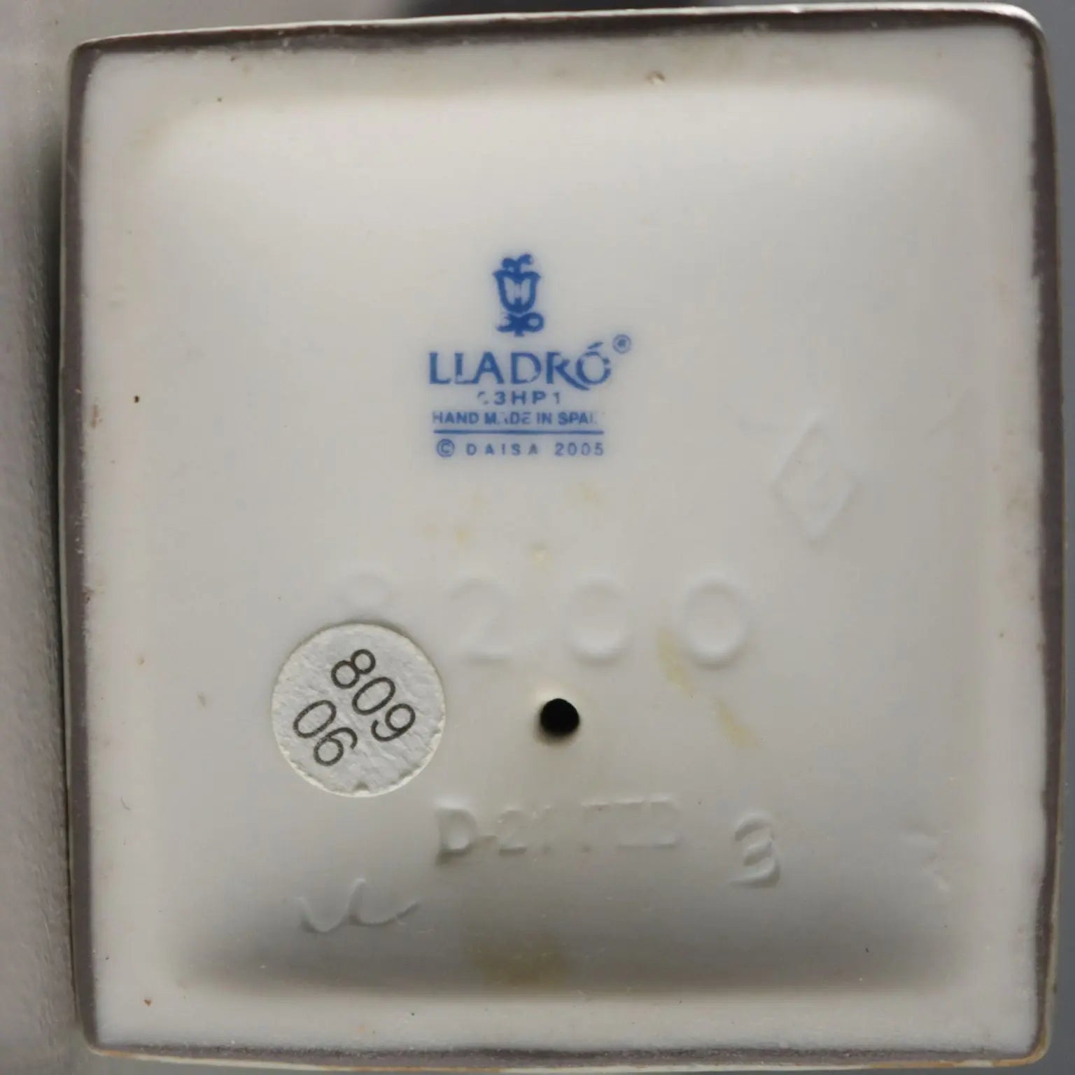 Lladrò Biscuit Porcelain Elephant Sculpture