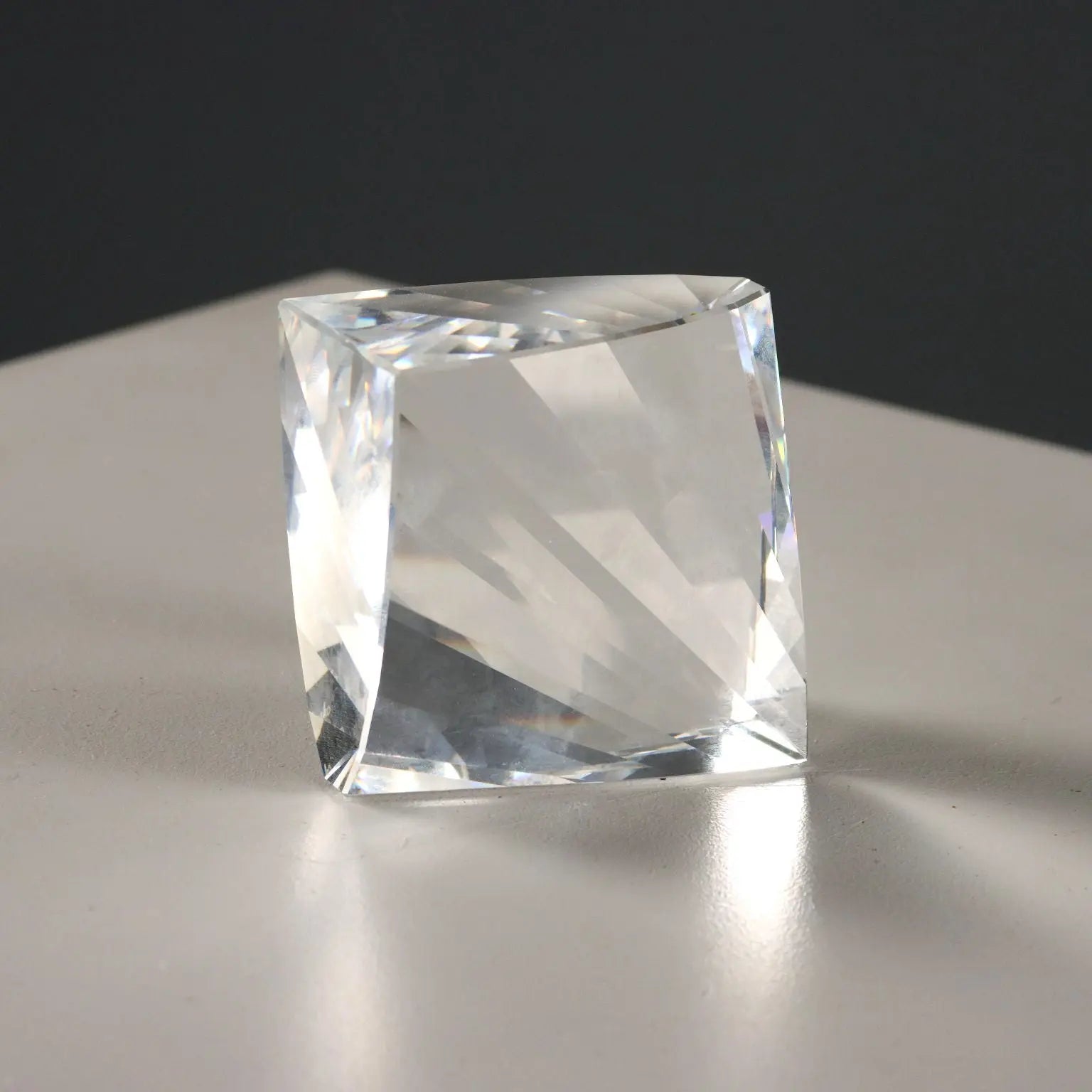 Darko Paperweight in Swarovski Crystal