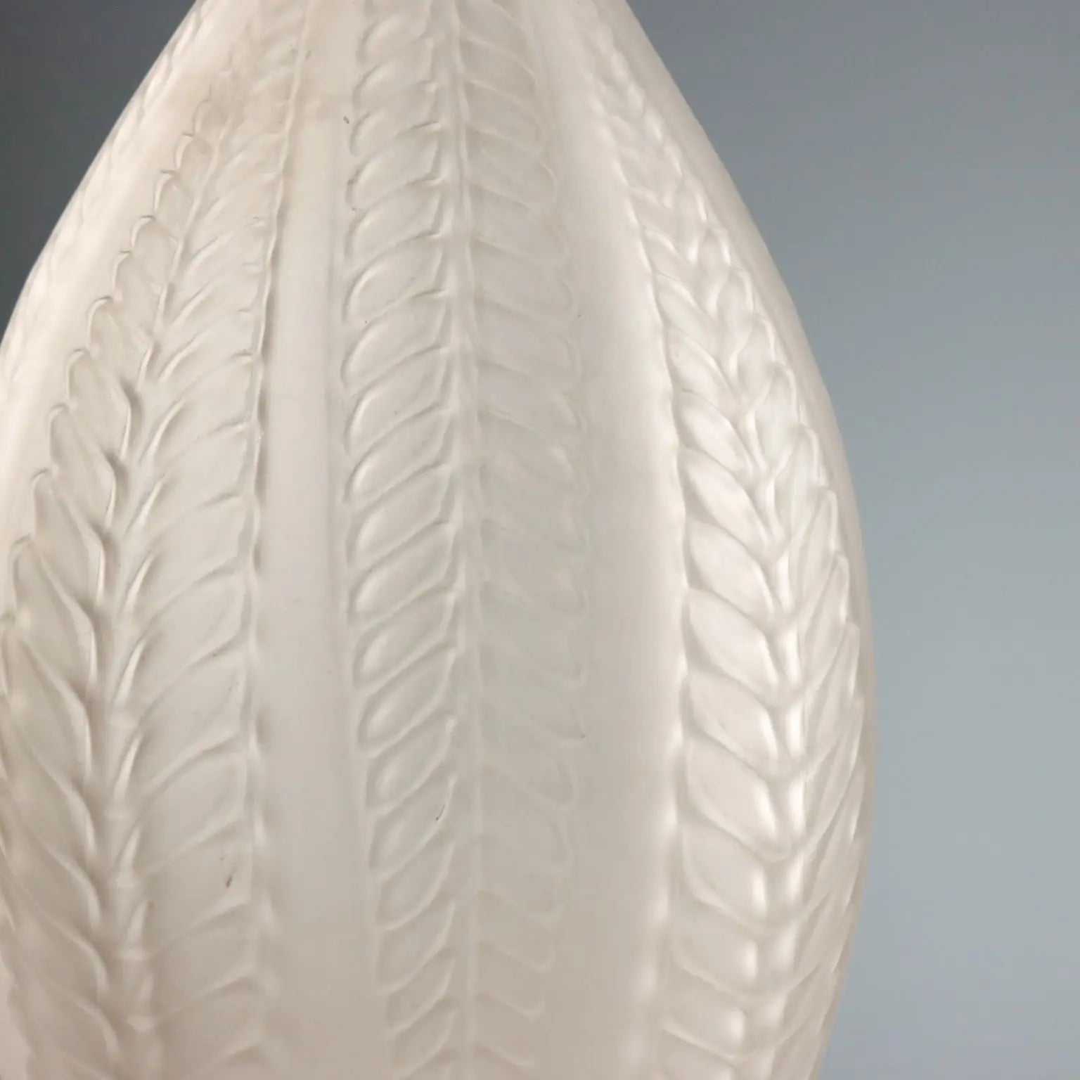 Vintage Vase Acacia Lalique Manufacture Glass France XX Century