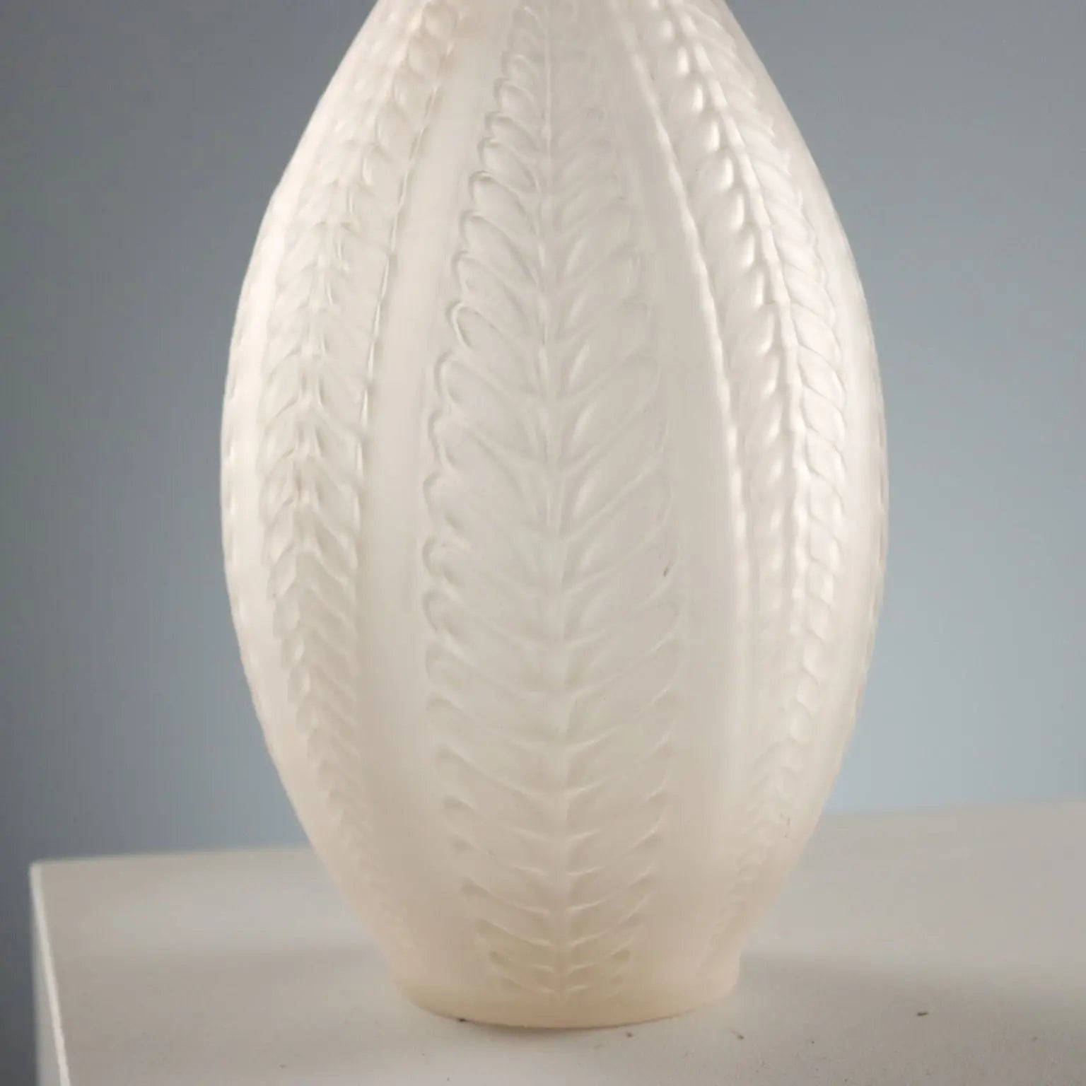 Vintage Vase Acacia Lalique Manufacture Glass France XX Century