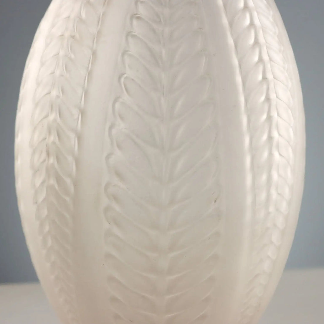 Vintage Vase Acacia Lalique Manufacture Glass France XX Century