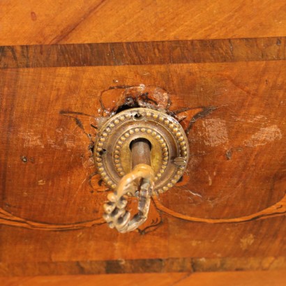 Lombardy Veneto Louis XVI chest of drawers