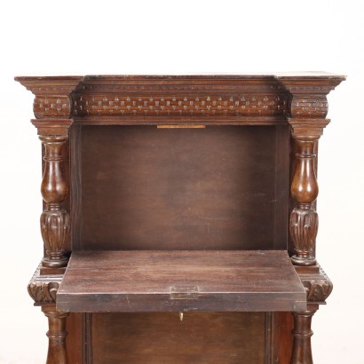 Cabinet de style Néo-Renaissance