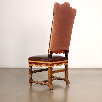 Paire de chaises baroques tapissées de
